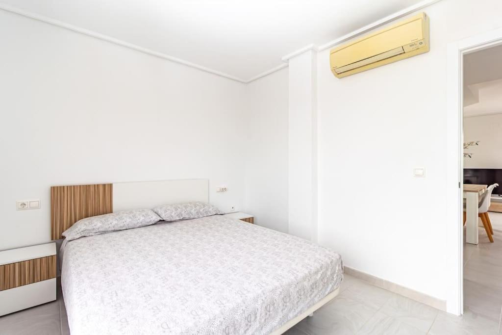 Atico Con Terraza Y Piscina Apartment Peniscola Luaran gambar